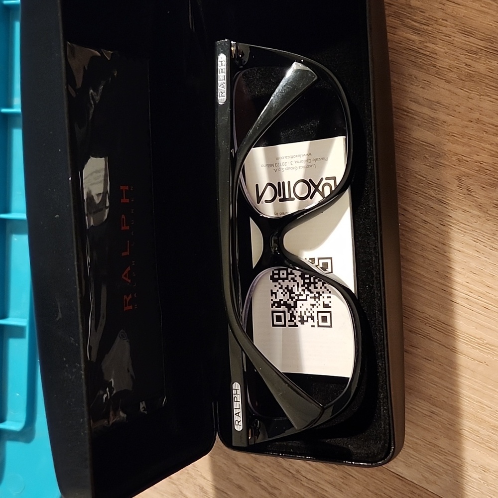 Ralph Lauren glasses w case and cloth